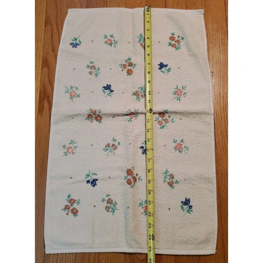 Vintage Hand Kitchen Towel Dish Cannon Beige with Multicolor Floral‎ Print